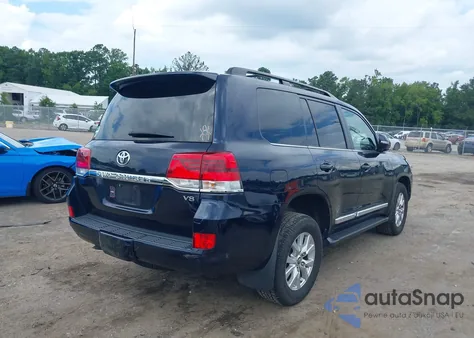 2019 Toyota Land Cruiser V8 from USA, damaged, VIN JTMCY7AJ4K4080923
